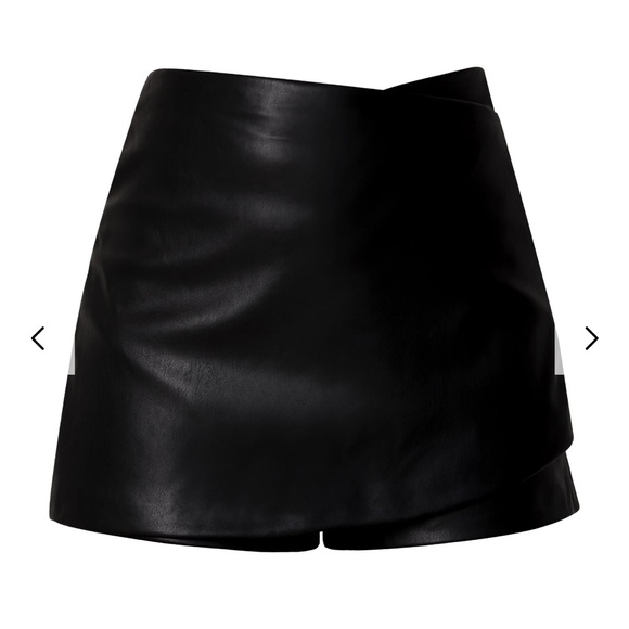 Black Vegan Leather Skort - Picture 2 of 5